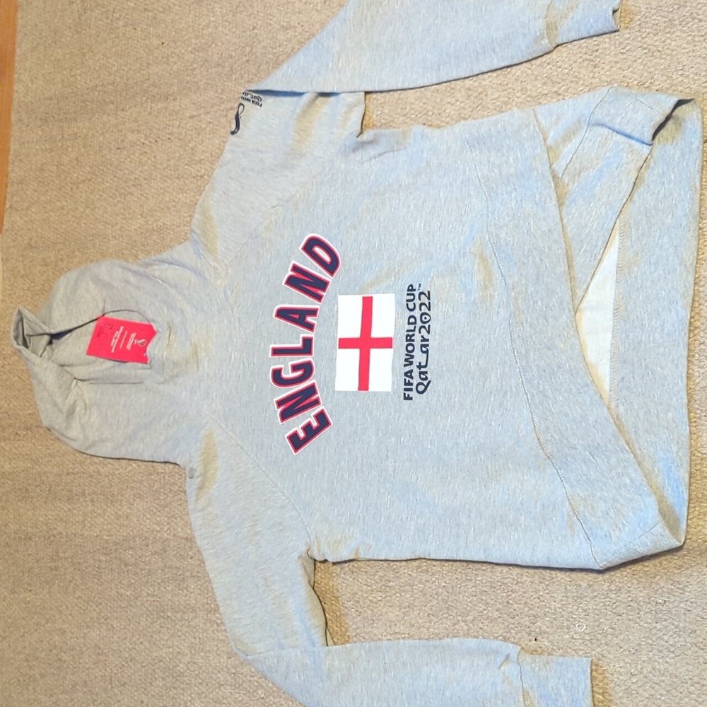 Outerstuff women's FIFA world cup 2022 England flag funnel neck hoodie sz L NWT